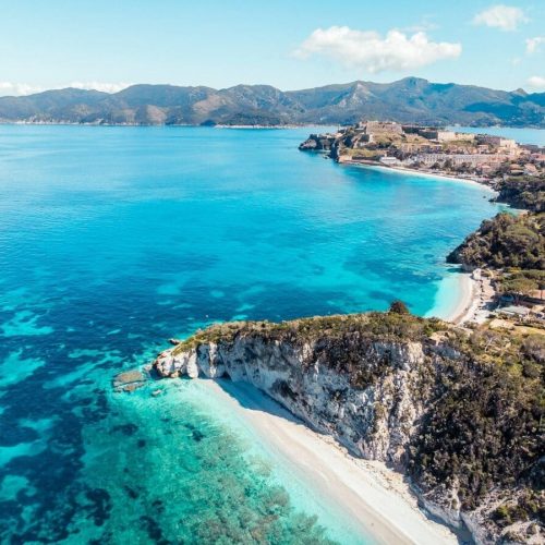 ISOLA D’ ELBA camminare tra mare e monti